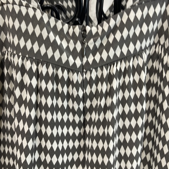 Dream Society Mini Dress Silk Slip Off White Diamond Pattern on Grey Hight Waist - Picture 5 of 9